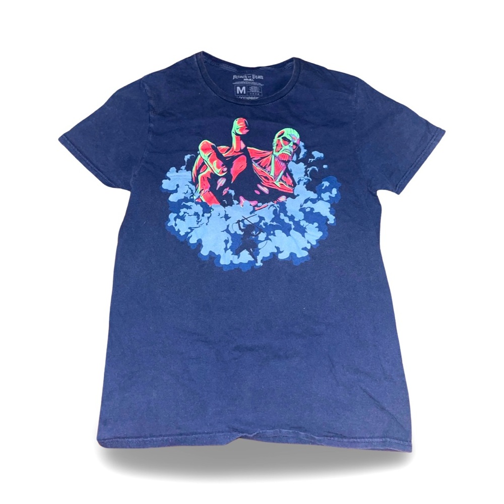 Attack on Titan Graphic Tee: Lootwear Exclusive: Manga: Funimation: Anime: MED